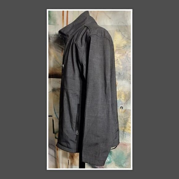 FreeTech Gray Windbreaker/Rain Coat Light Weight, With Ajustable Wrist Straps 2X - Picture 3 of 7